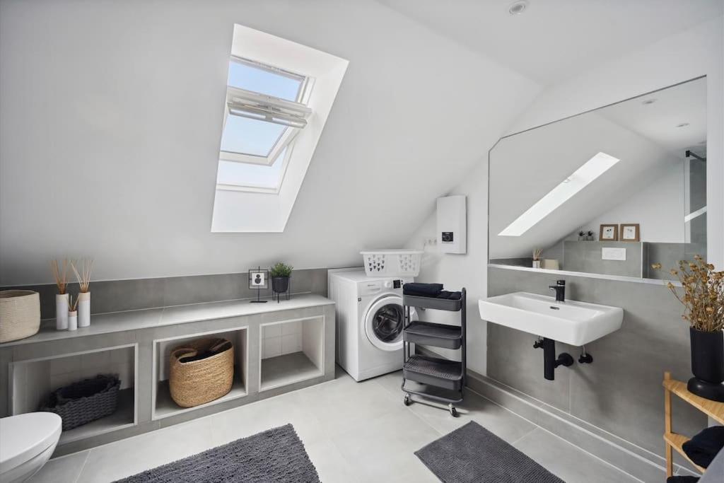 Dachgeschoss Traum Schwelm Bluecherstr - Naehe Dus & Dortmund & Koeln & Essen Extérieur photo