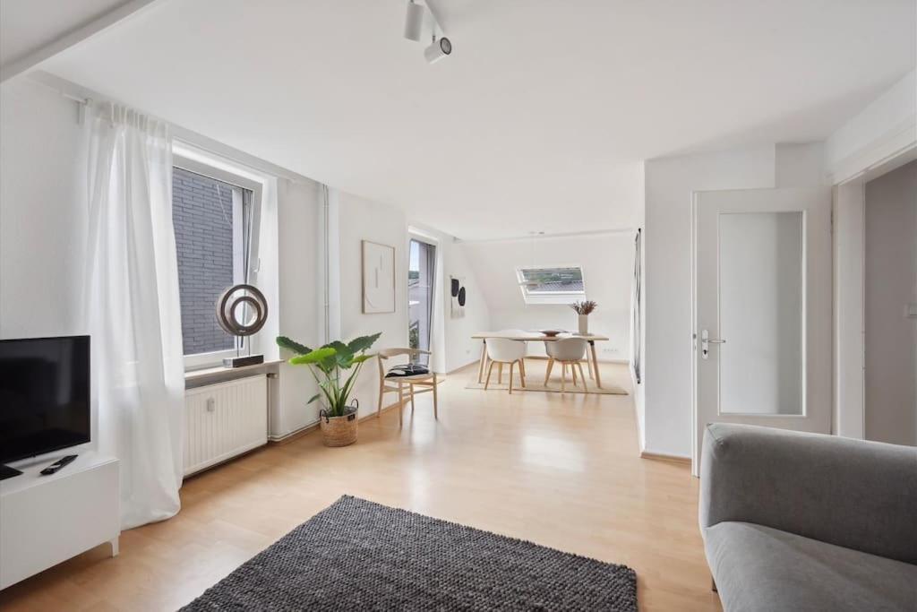 Dachgeschoss Traum Schwelm Bluecherstr - Naehe Dus & Dortmund & Koeln & Essen Extérieur photo
